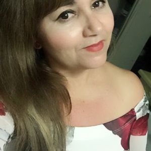 Meet your Posher, Annie